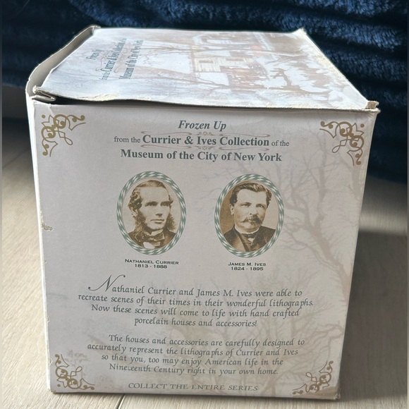 unused vintage Jo Ann’s Christmas village house - Picture 4 of 9